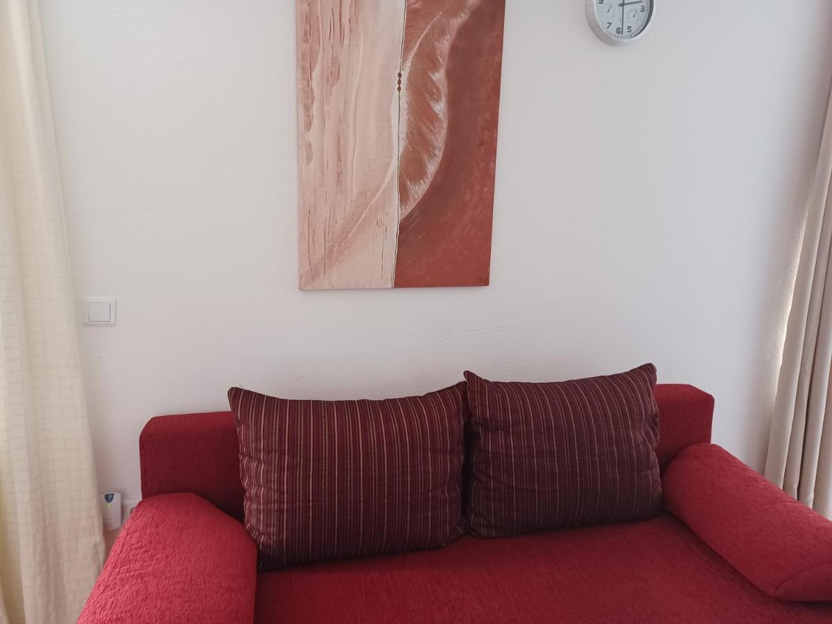 Ehemalige Bibliothek Apartment Fuer 2 Mit Kueche Kamin Netflix Parken Und Hofladen Steinhofel Εξωτερικό φωτογραφία