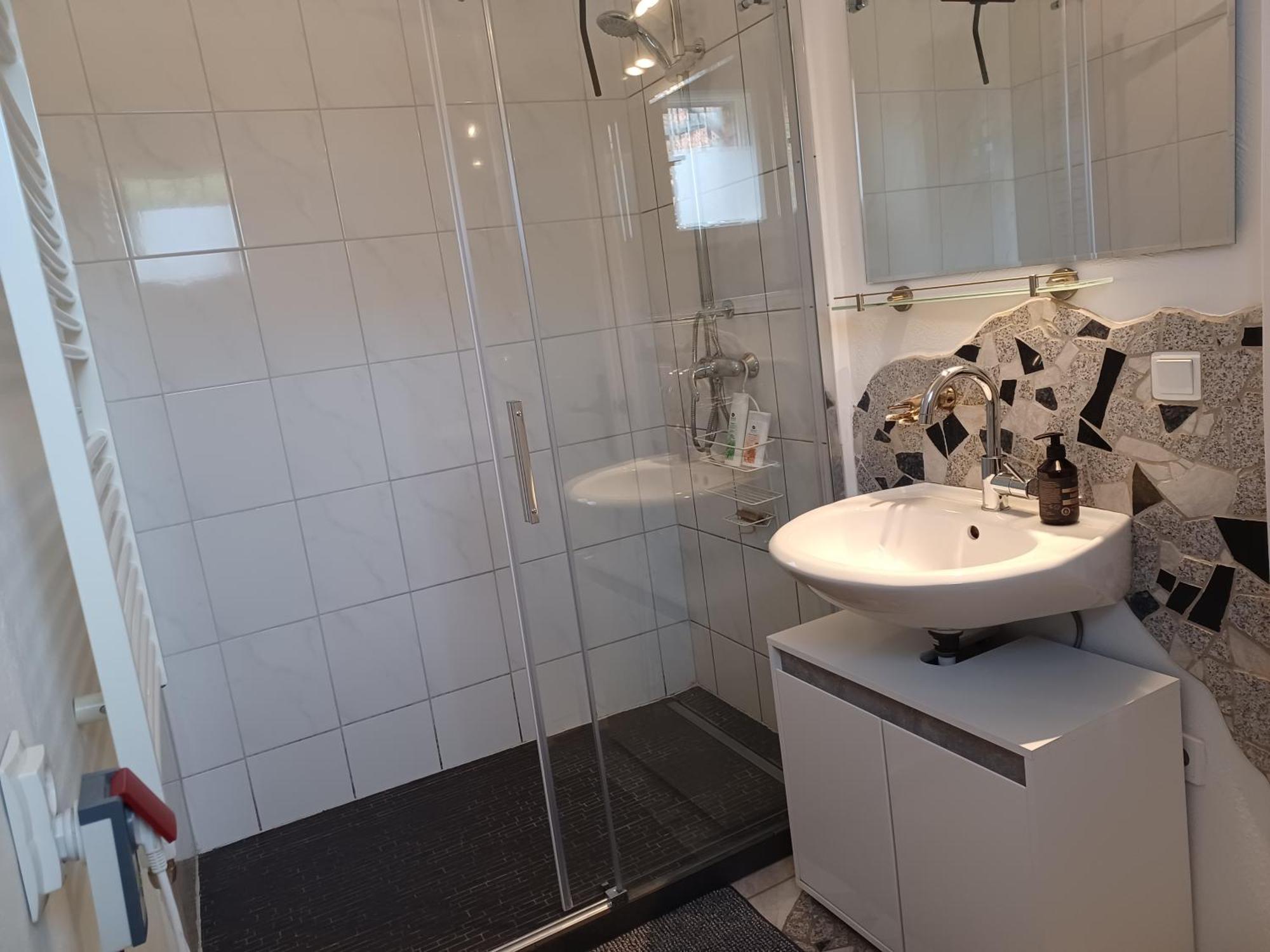 Ehemalige Bibliothek Apartment Fuer 2 Mit Kueche Kamin Netflix Parken Und Hofladen Steinhofel Εξωτερικό φωτογραφία